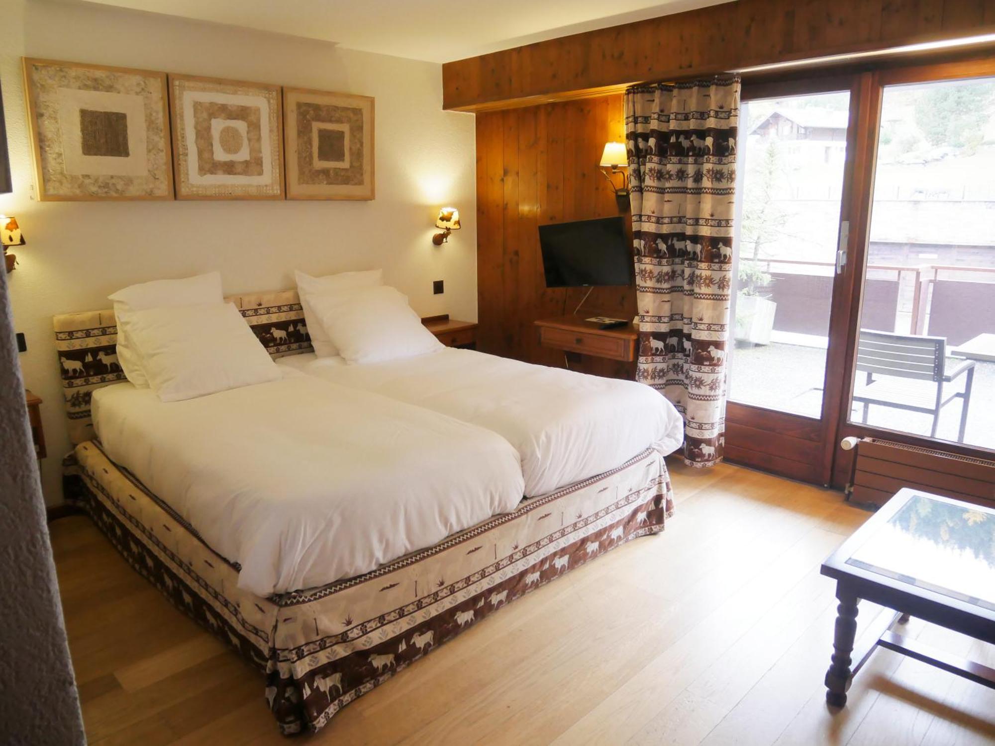 Between Boutique Hotel Chamoson Extérieur photo