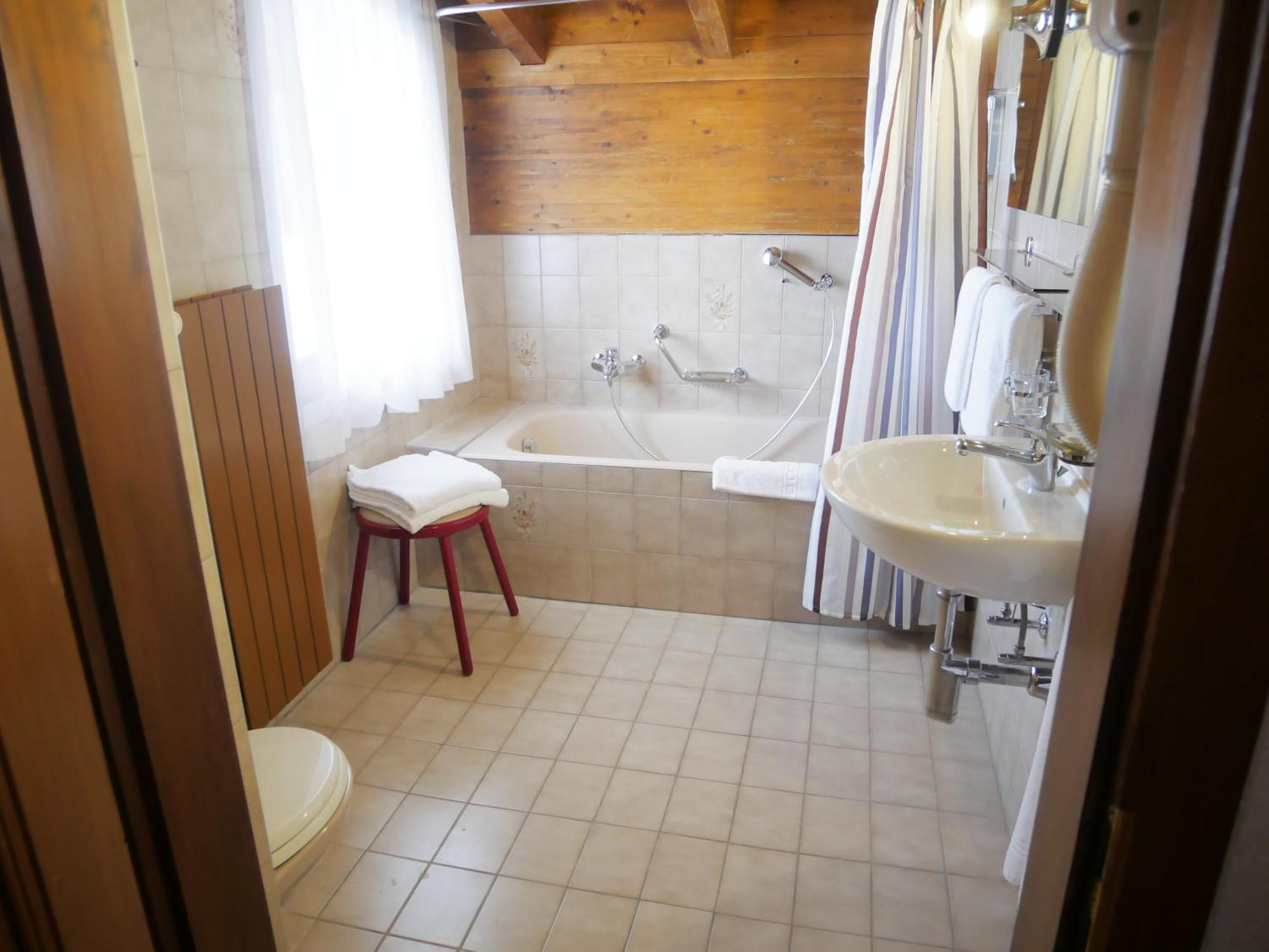 Between Boutique Hotel Chamoson Extérieur photo