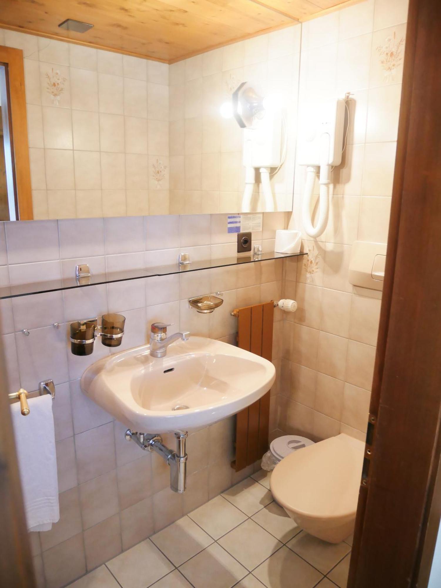 Between Boutique Hotel Chamoson Extérieur photo